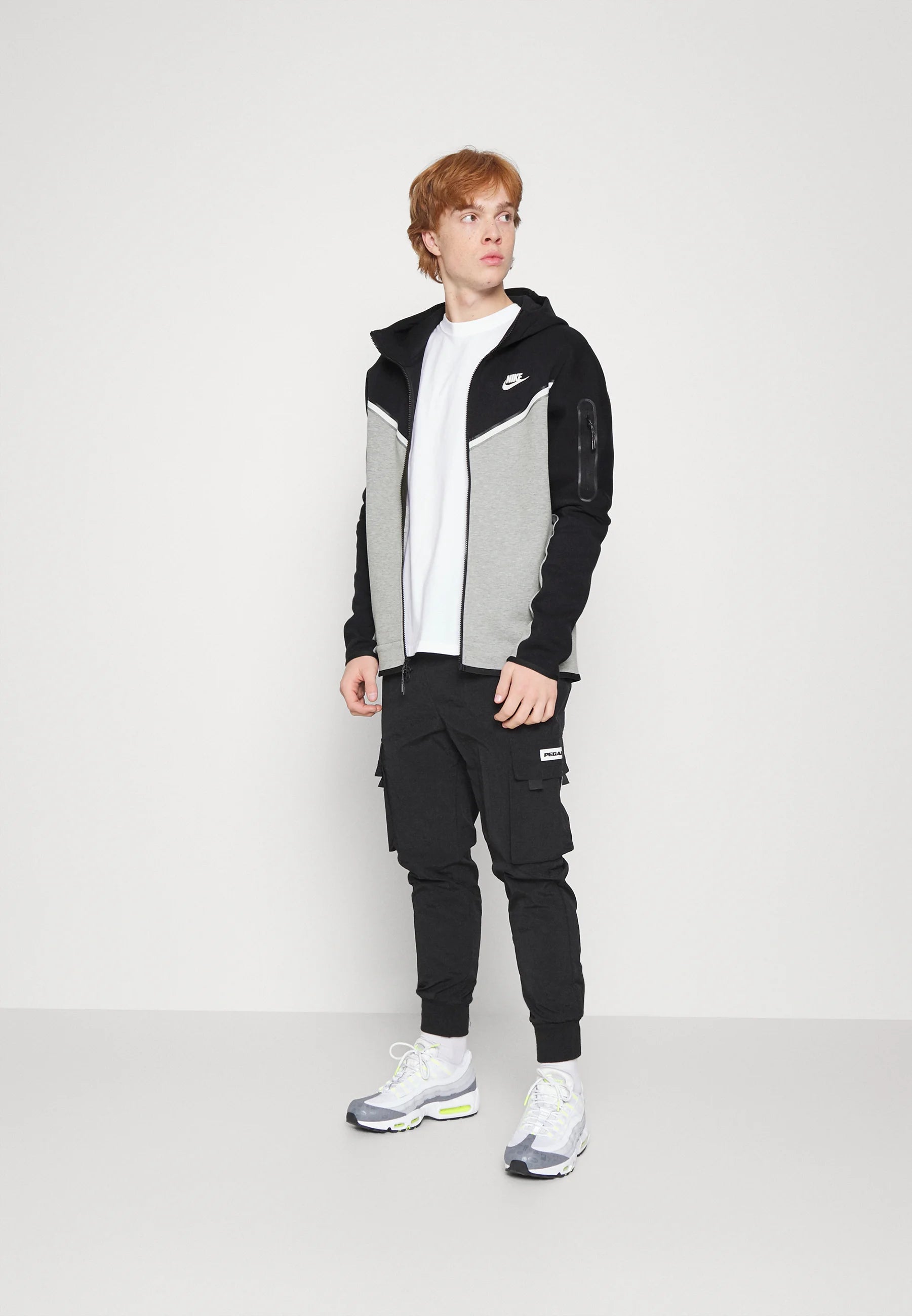 Jaqueta Nike Tech Fleece Hoodie