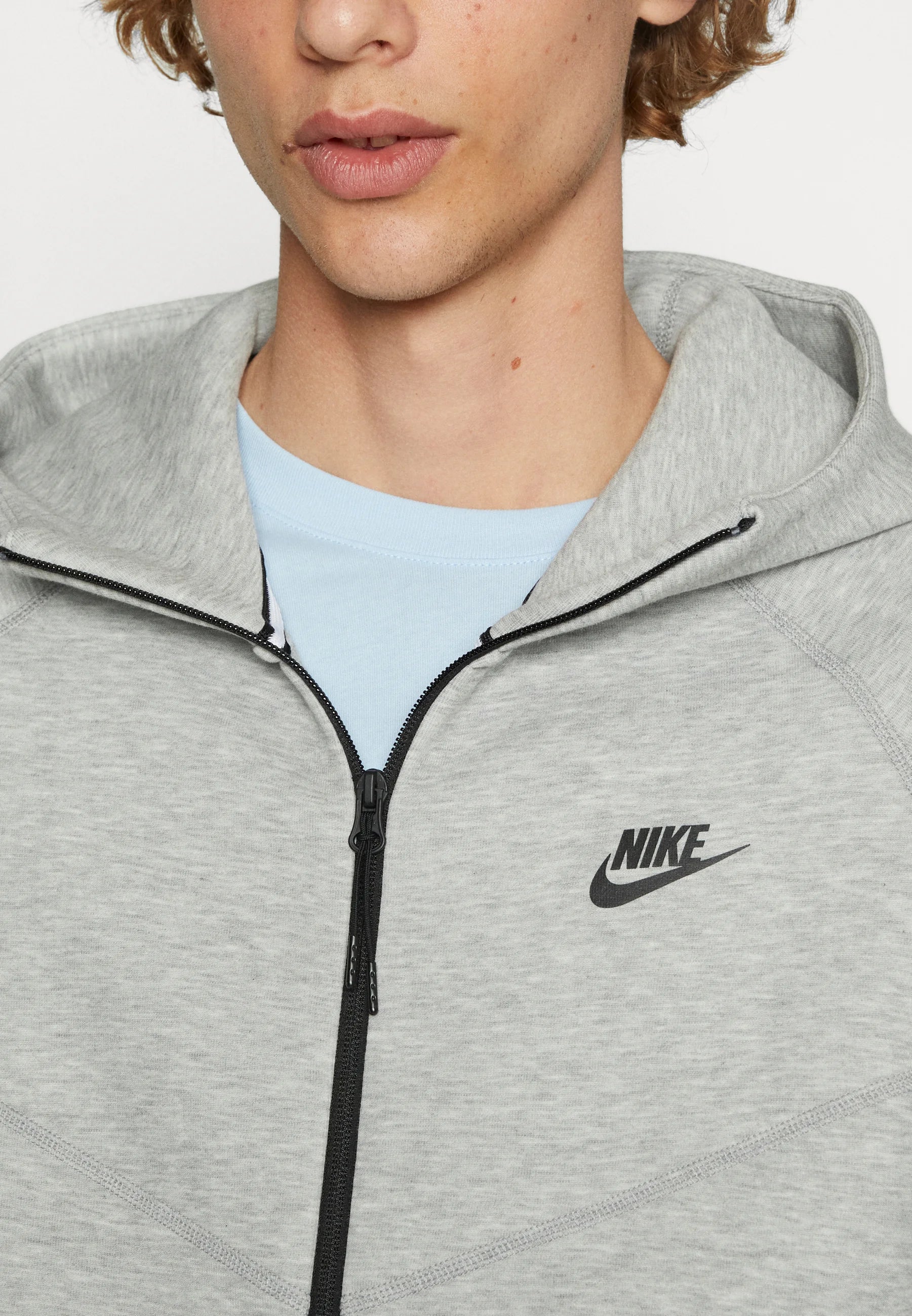 Jaqueta Nike Tech Fleece Windrunner